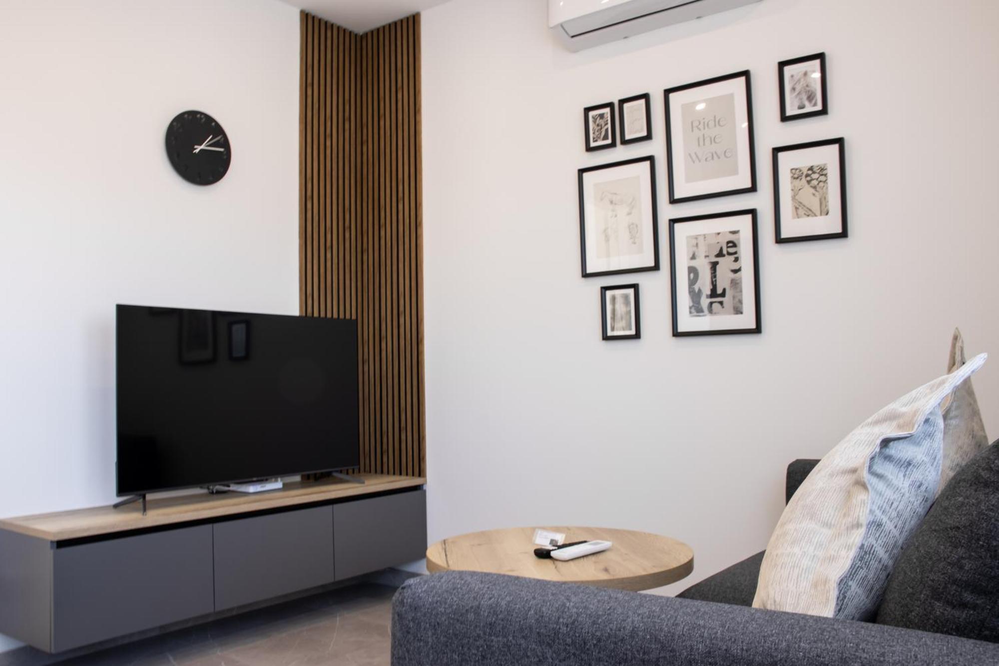 Hugo Apartments Zagabria Esterno foto